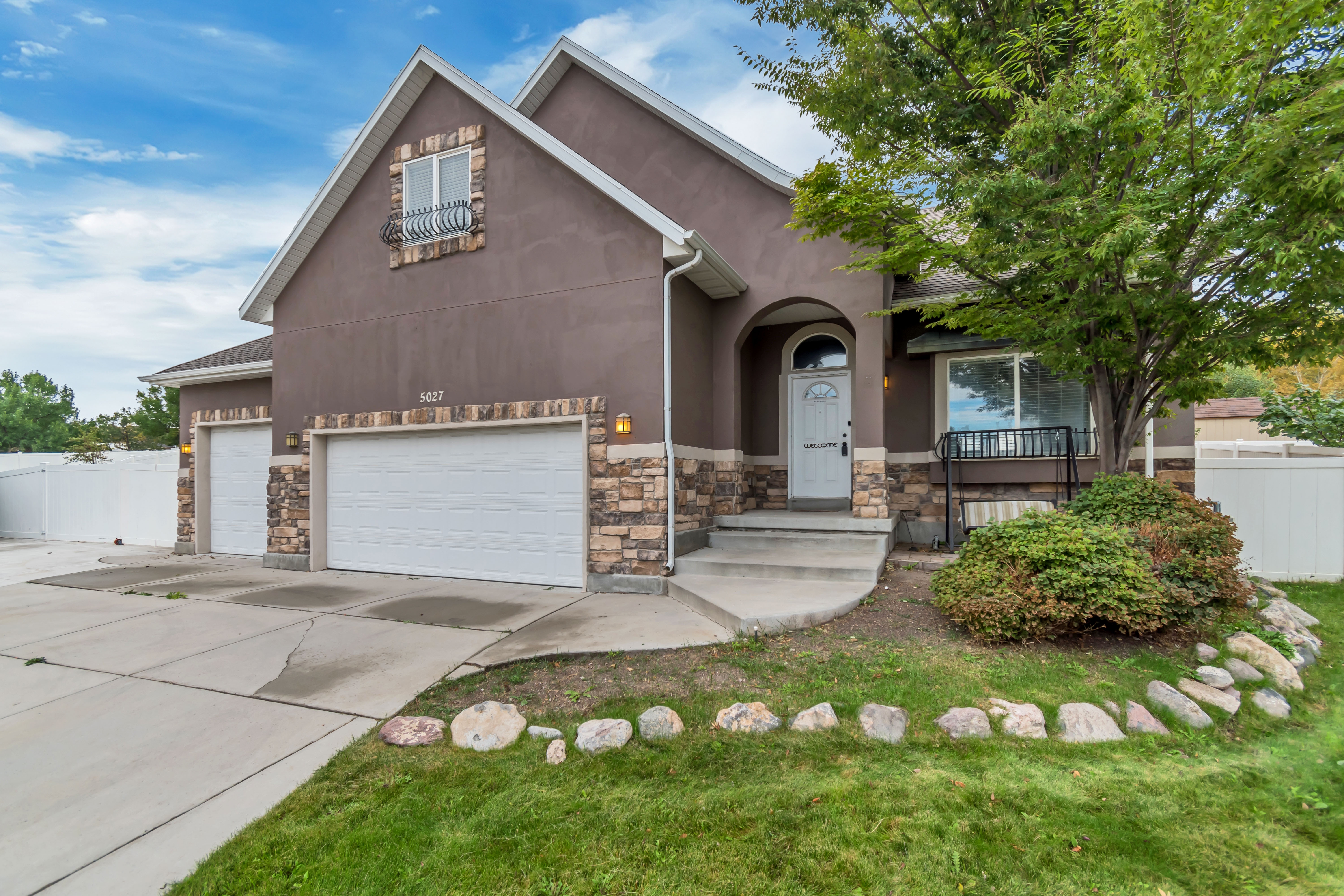 Herriman House: 5027 W Great Basin Cir