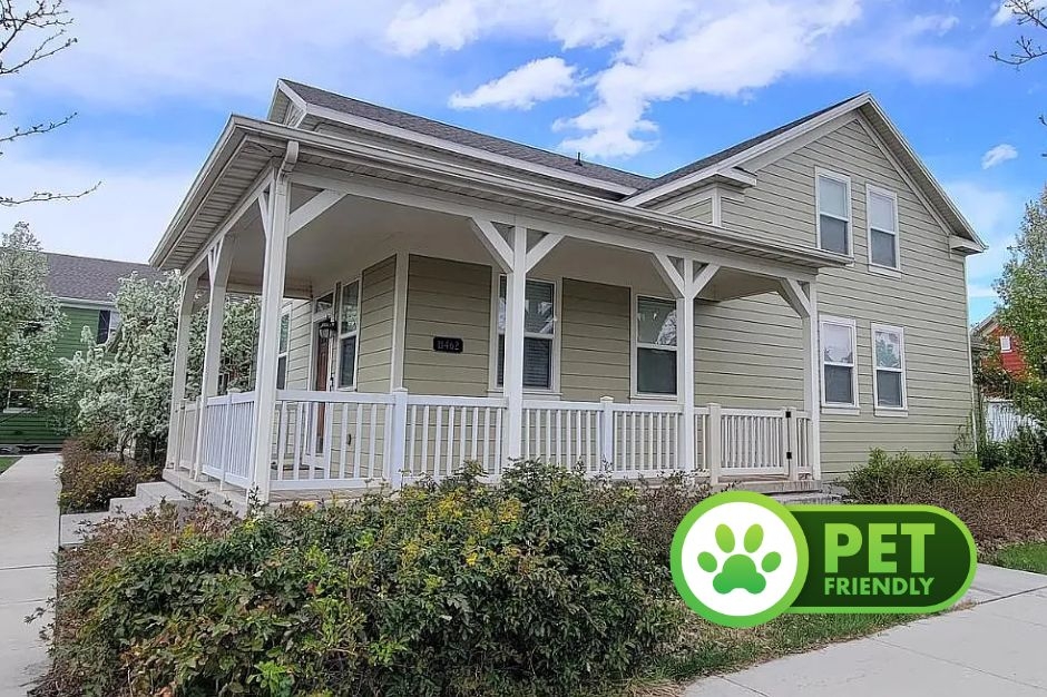 South Jordan House: 11462 S Open View Ln