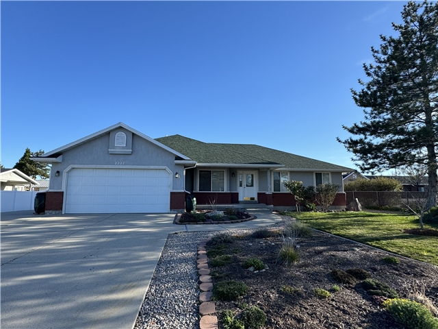 West Jordan House: 2227 W Gardner Ln