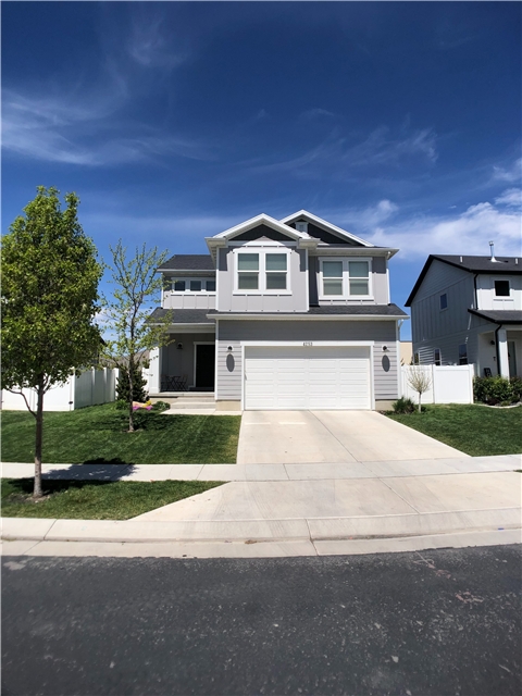 Eagle Mountain House: 4253 E Willow Oak Way