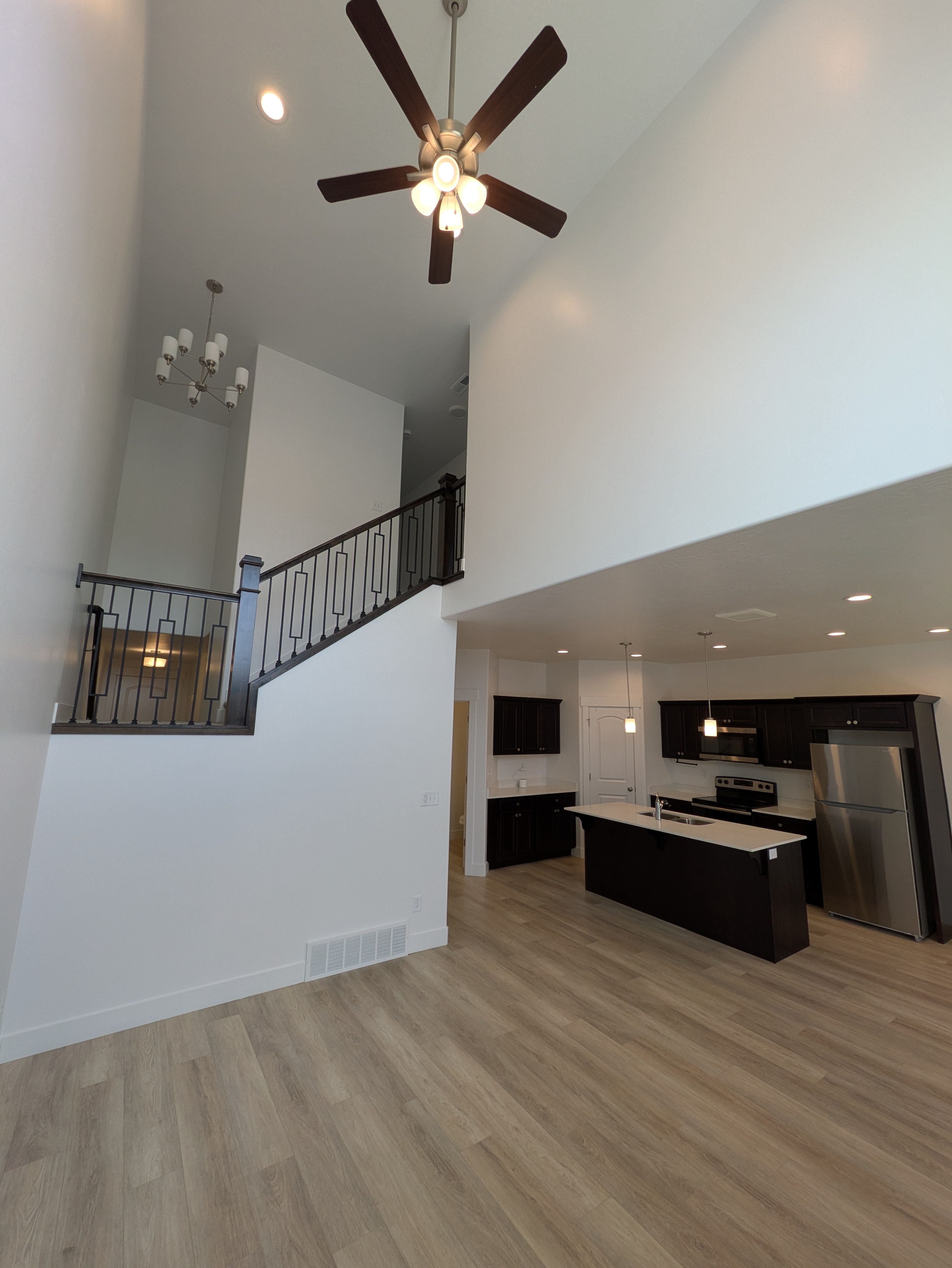 Mapleton Townhome: 4846 Alder Dr
