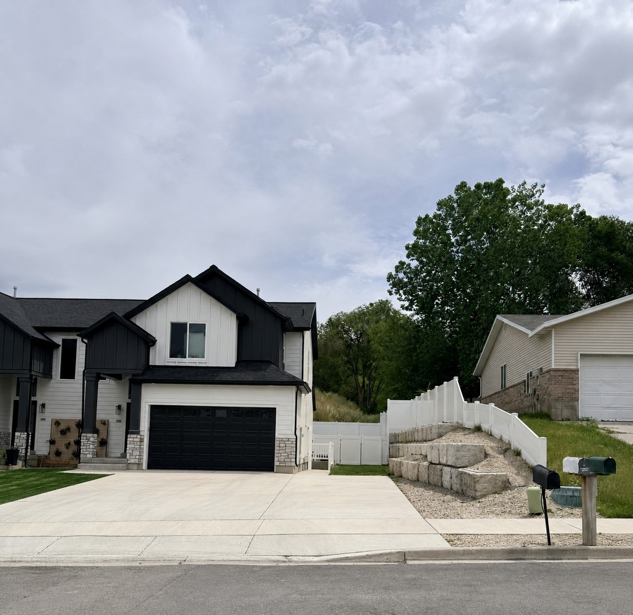 Springville Townhome: 1537 S 600 E
