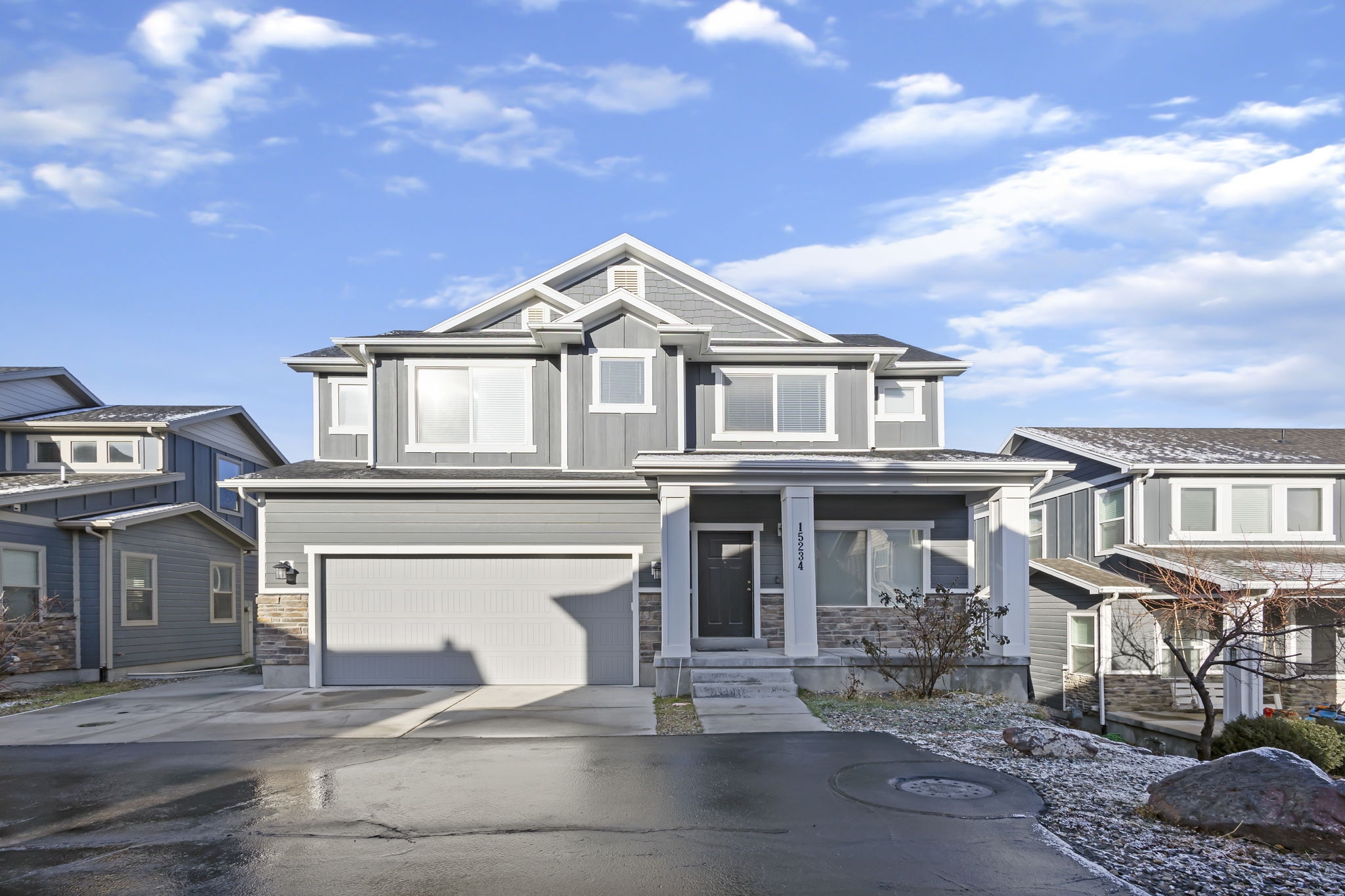 Riverton House: 15234 S Army Ln