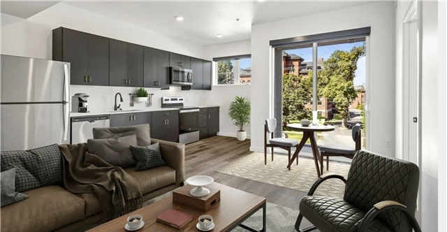 Salt Lake City Apartment: 343 S 400 E