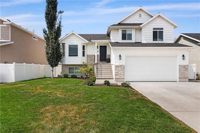 Pleasant View House: 2107 N 925 W