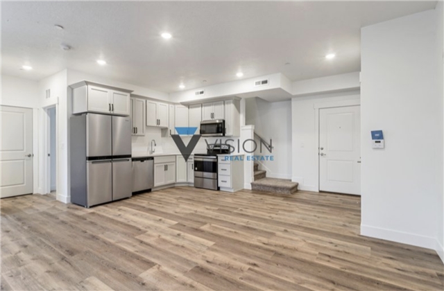 Mapleton Apartment: 768 S 1600 W