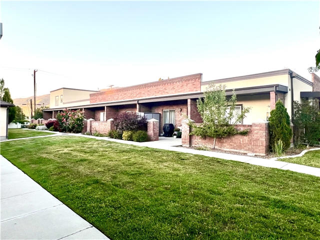 Bountiful Single Room: 54 W 200 N