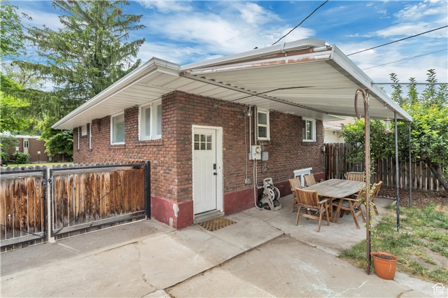 Salt Lake City Single Room: 1925 S West Temple