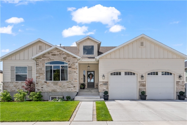 Lehi House: 3017 W Willow Dr