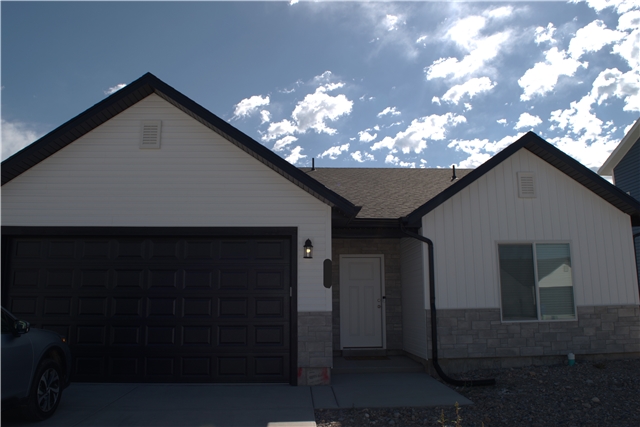 Logan Single Room: 534 W 1150 N