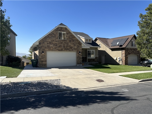 Pleasant Grove In-Law/Basement: 10407 N Tamarack Way