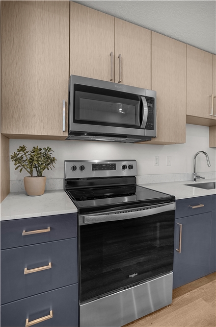 Salt Lake City Apartment: 820 W 200 S