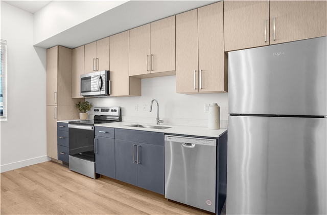 Salt Lake City Apartment: 820 W 200 S