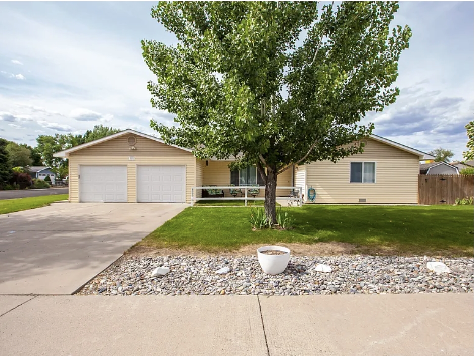 Fruita House: 1031 E Pabor Ave