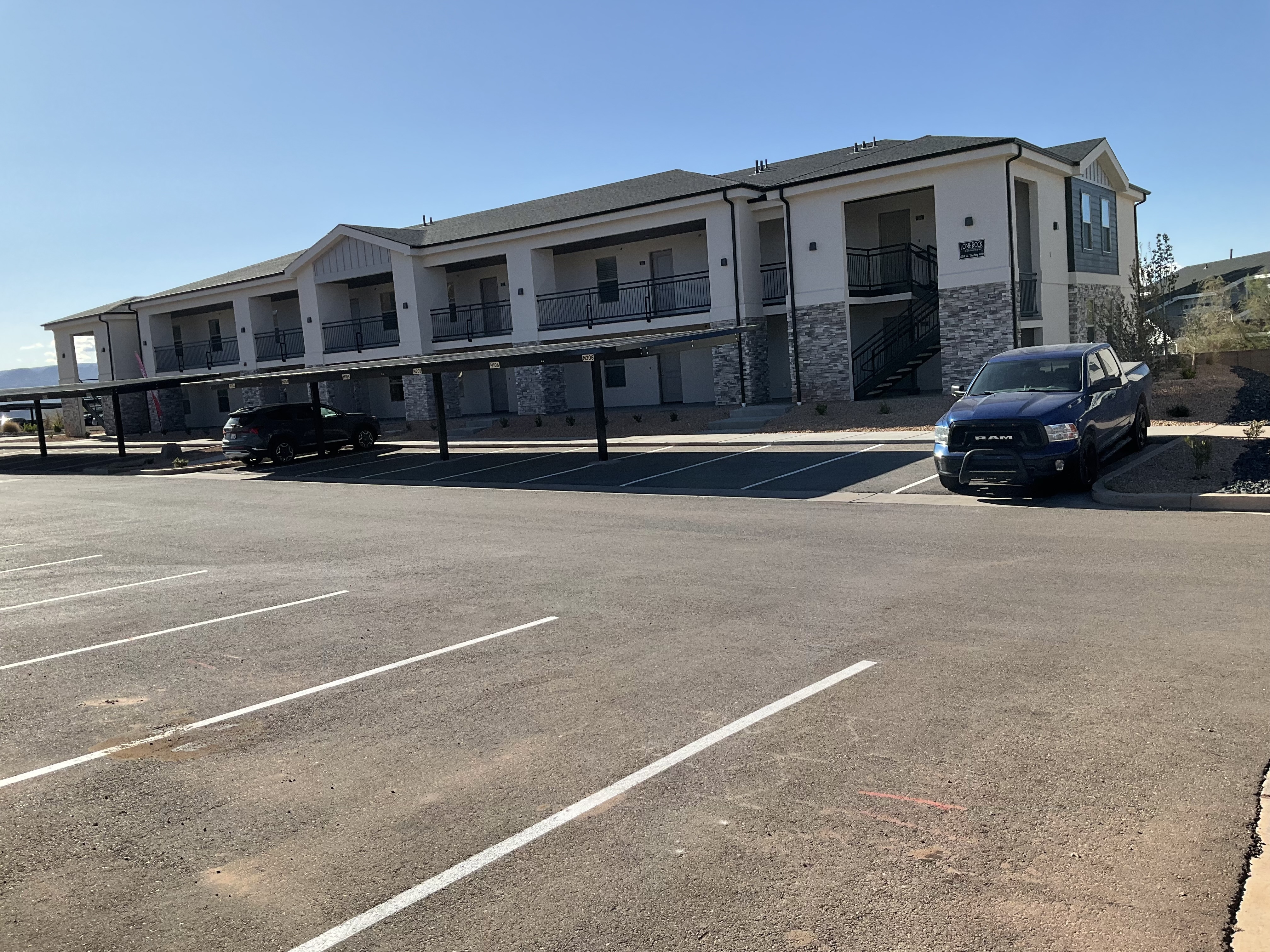 Hurricane Condo: 6159 W Winding Way