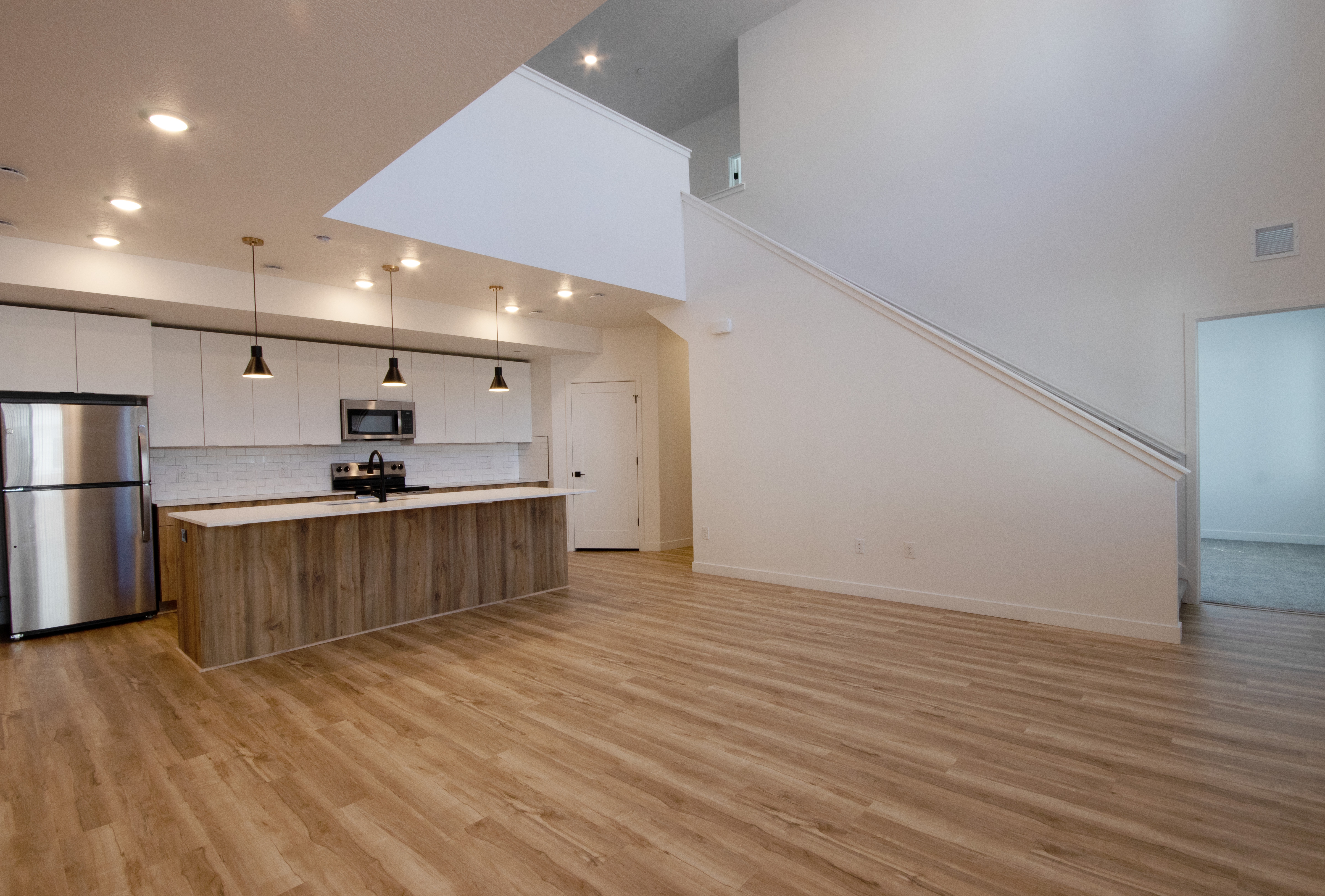 Provo Apartment: 2340 N 400 W