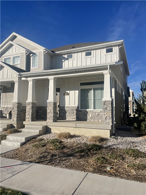 Saratoga Springs Townhome: 266 S Meadowbrook Ct