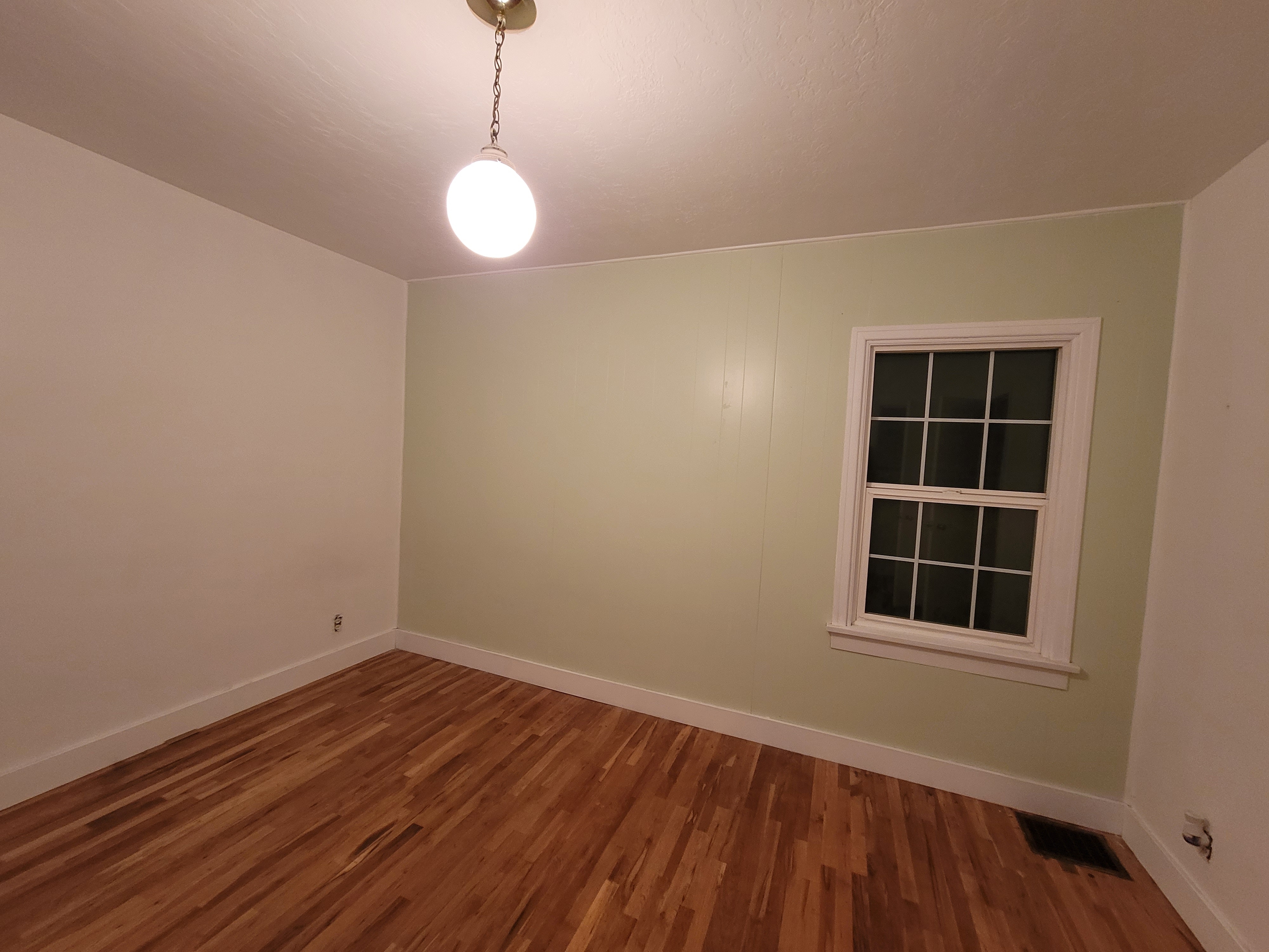 Clearfield Single Room: 115 E 100 N