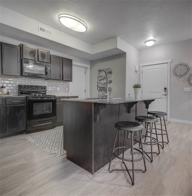 West Valley City Apartment: 2606 S Anna Caroline Dr