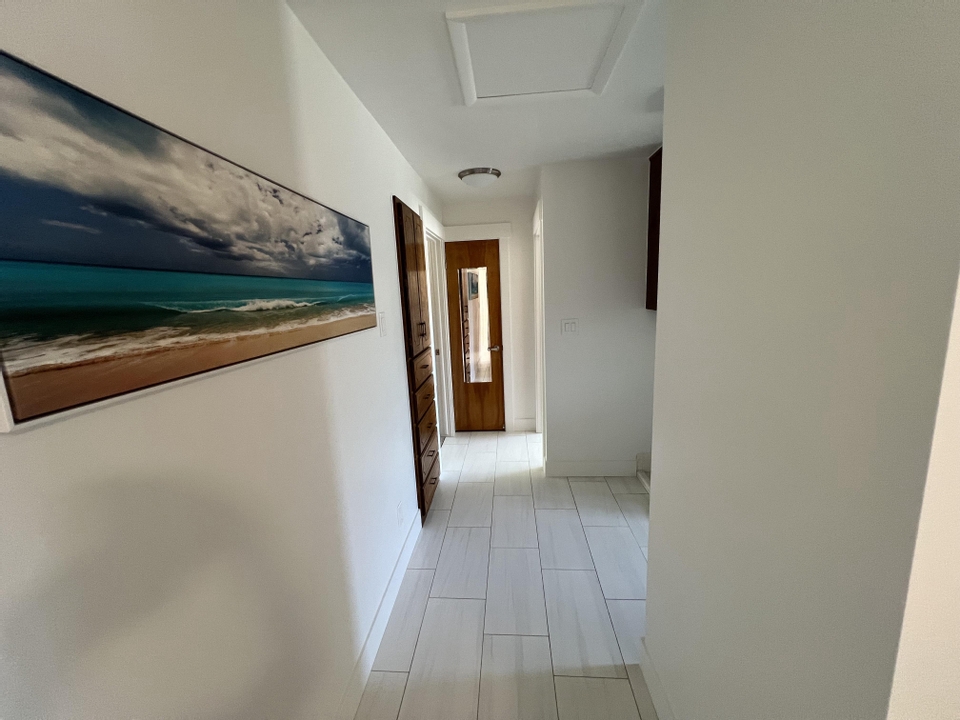 Springville Apartment: 215 N 200 W