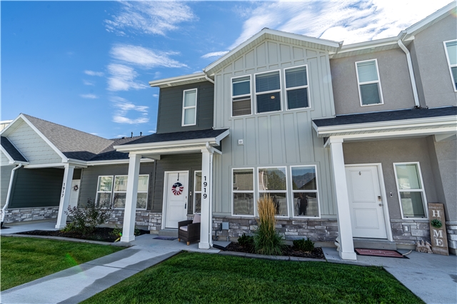 Logan Townhome: 1919 S 1280 W