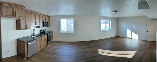 Clearfield In-Law/Basement: 210 N 975 W