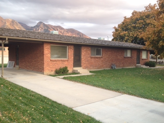 Alpine Multiplex: 273 S Main St