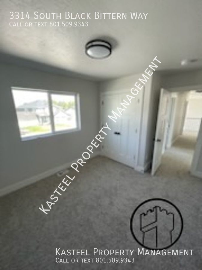 Saratoga Springs House: 3314 S Black Bittern Way