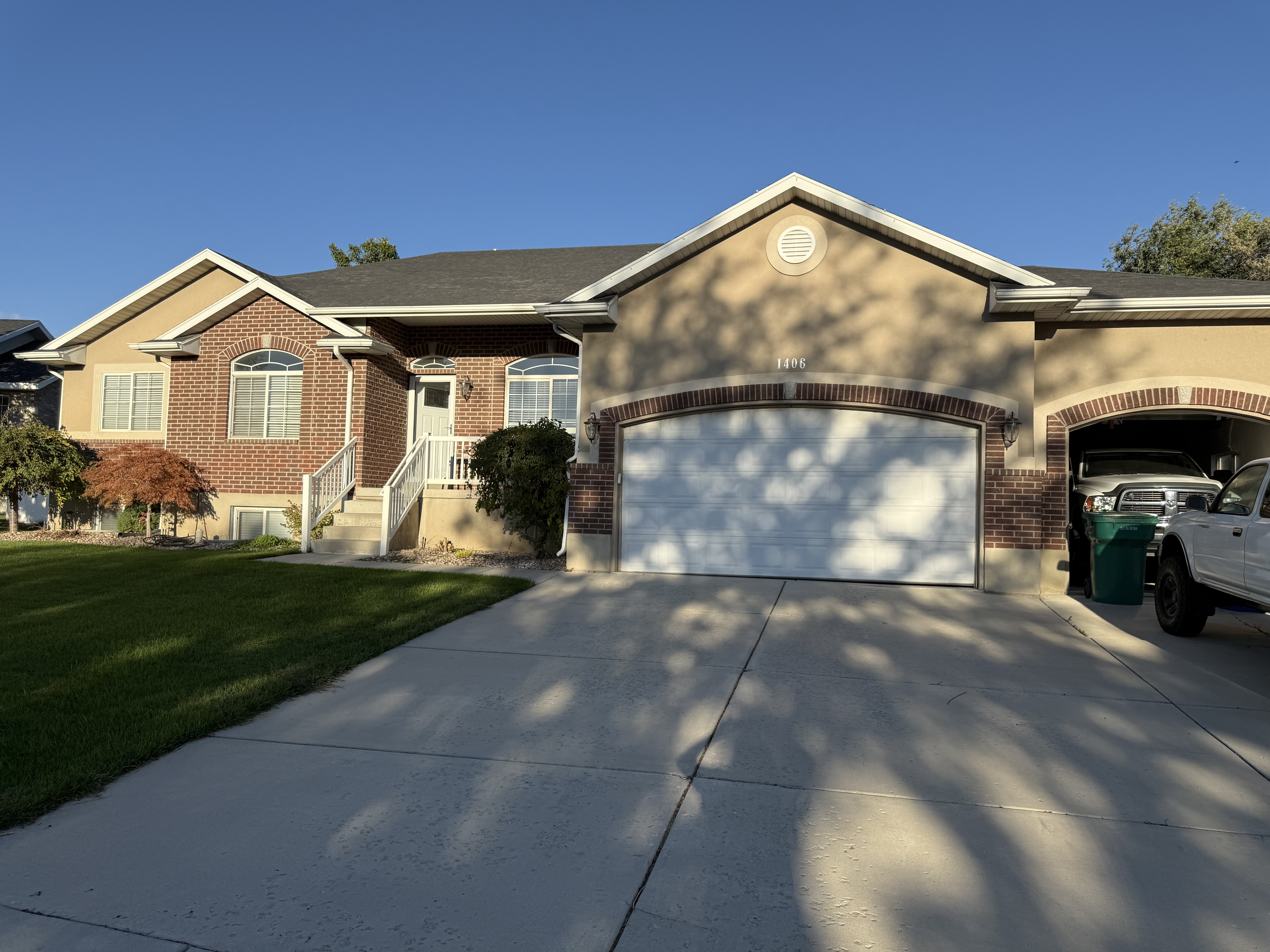 Lehi House: 1406 N Foxborough Dr