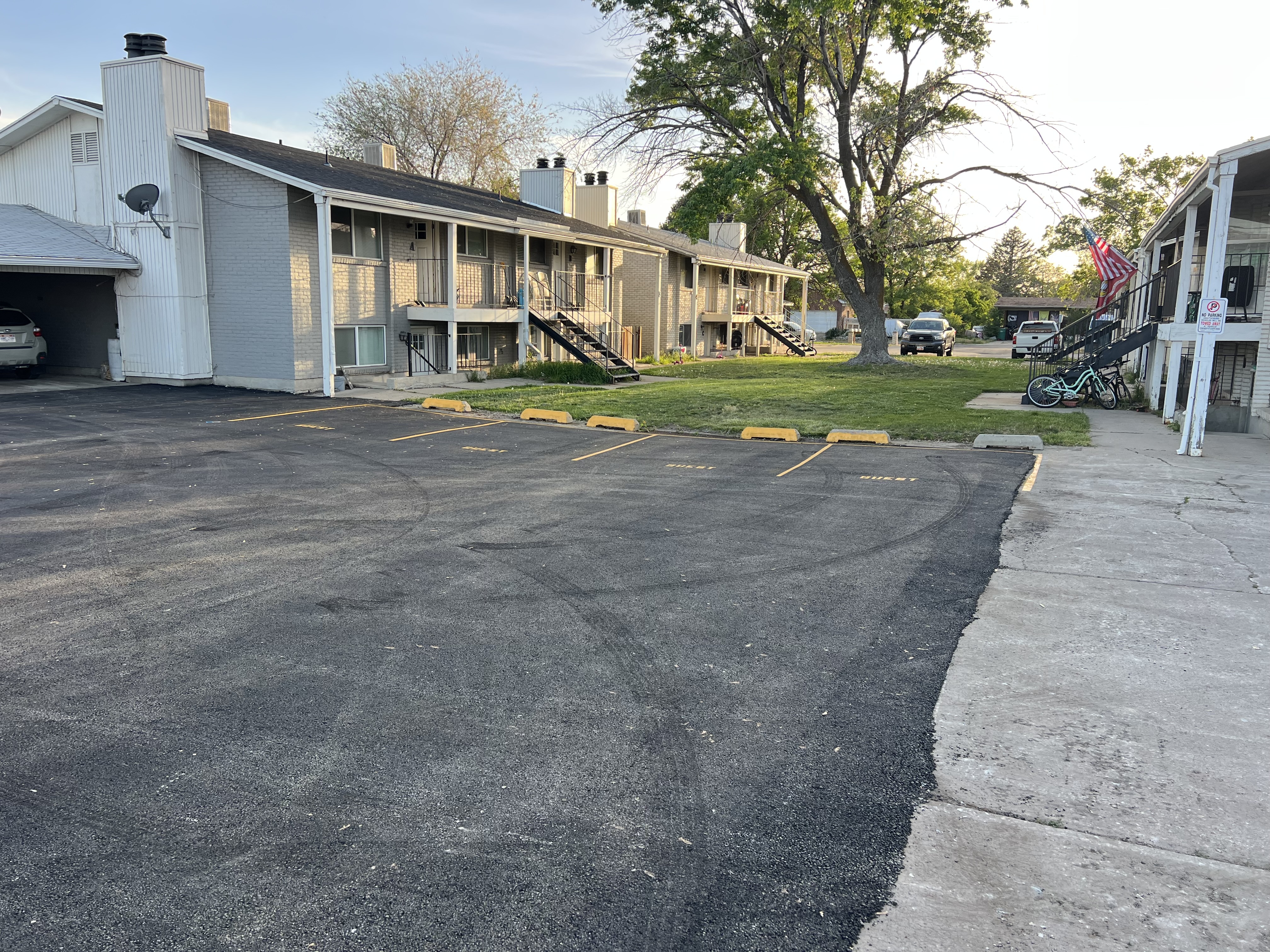 Roy Multiplex: 5197 S 1900 W