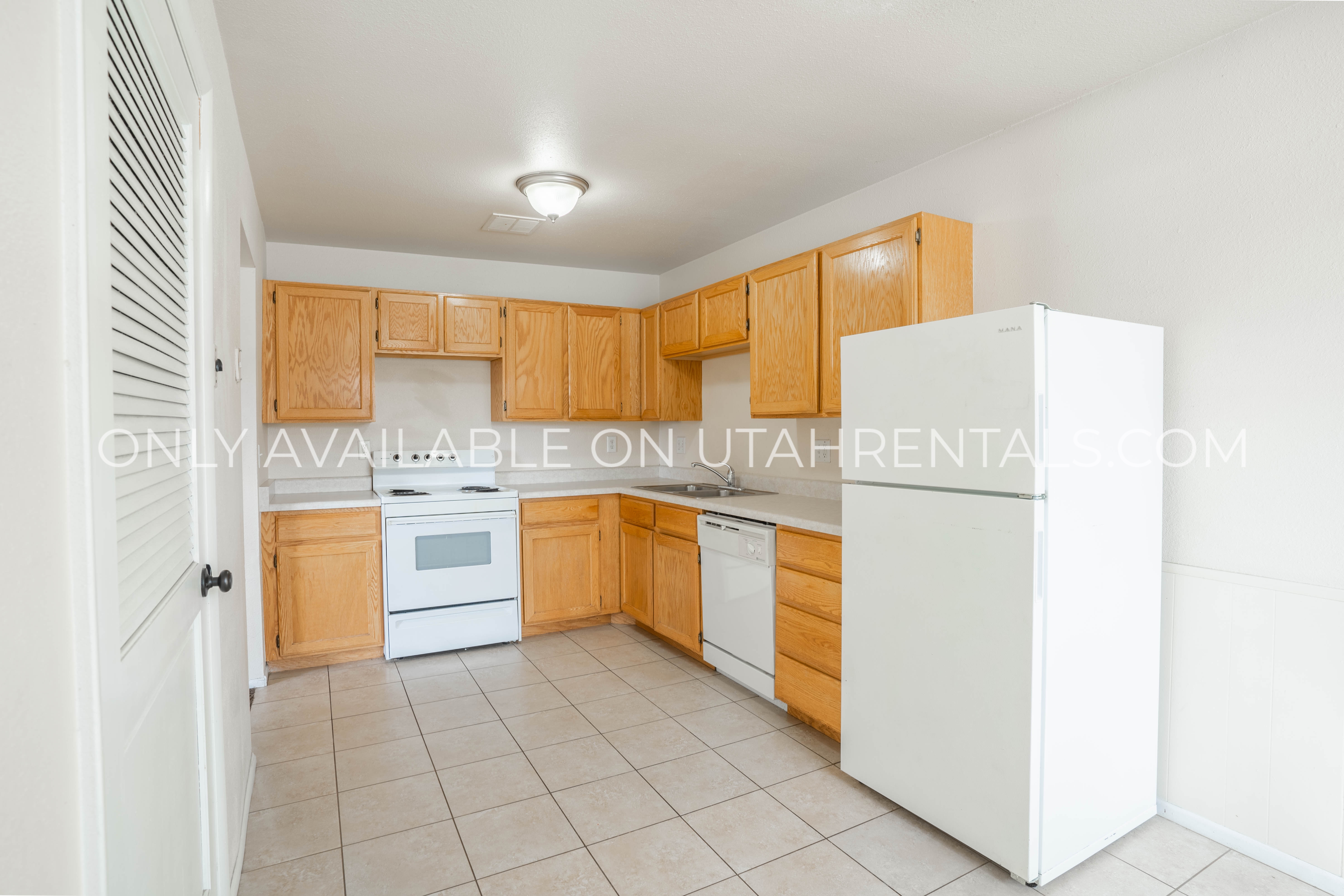 Midvale Apartment: 290 West 8600 South