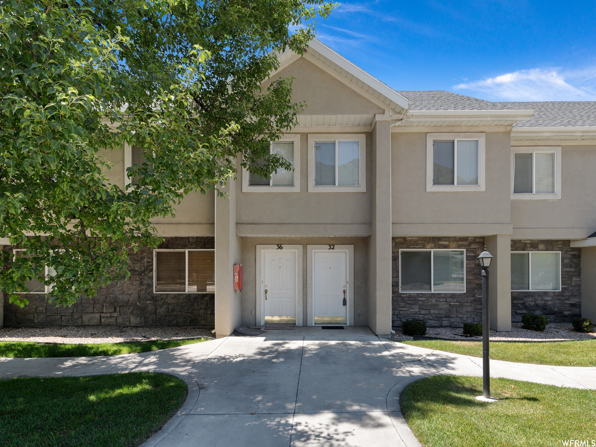 Provo Townhome: 32 S 900 E