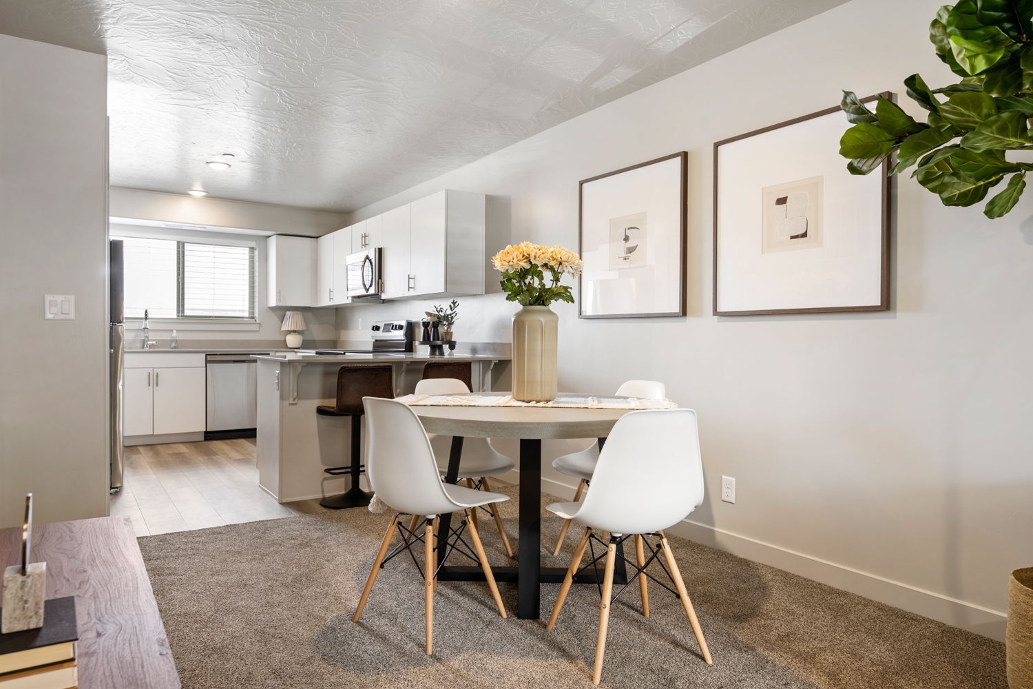 Hurricane Condo: 184 N Lone Rock Dr
