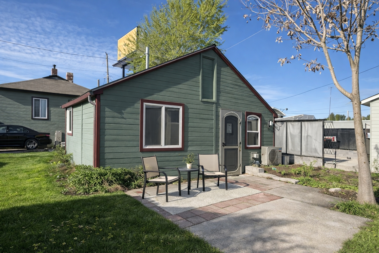 Salt Lake City House: 135 W 3300 S