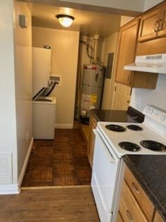 Salt Lake City House: 135 W 3300 S