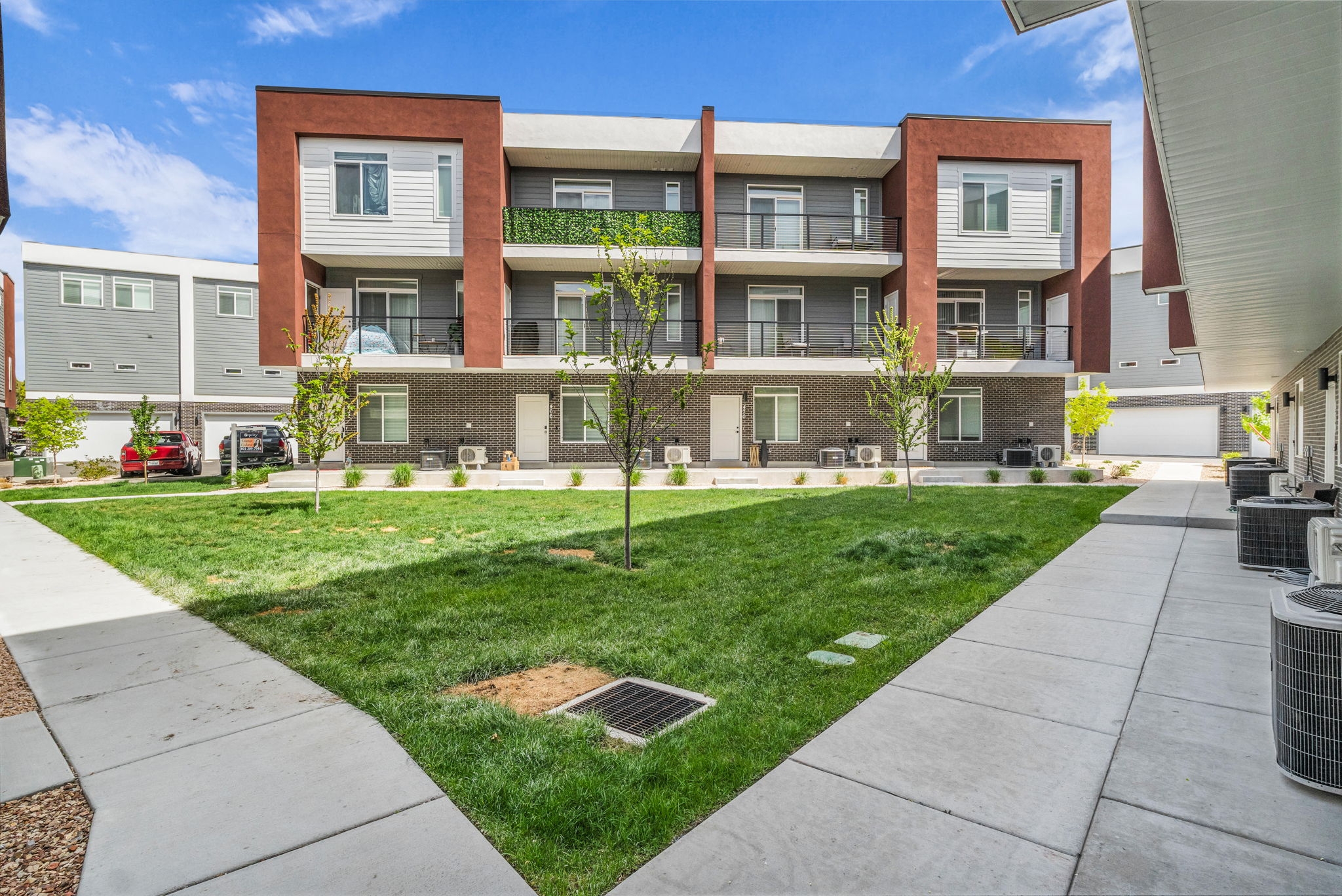 Clearfield House: 453 E 690 S