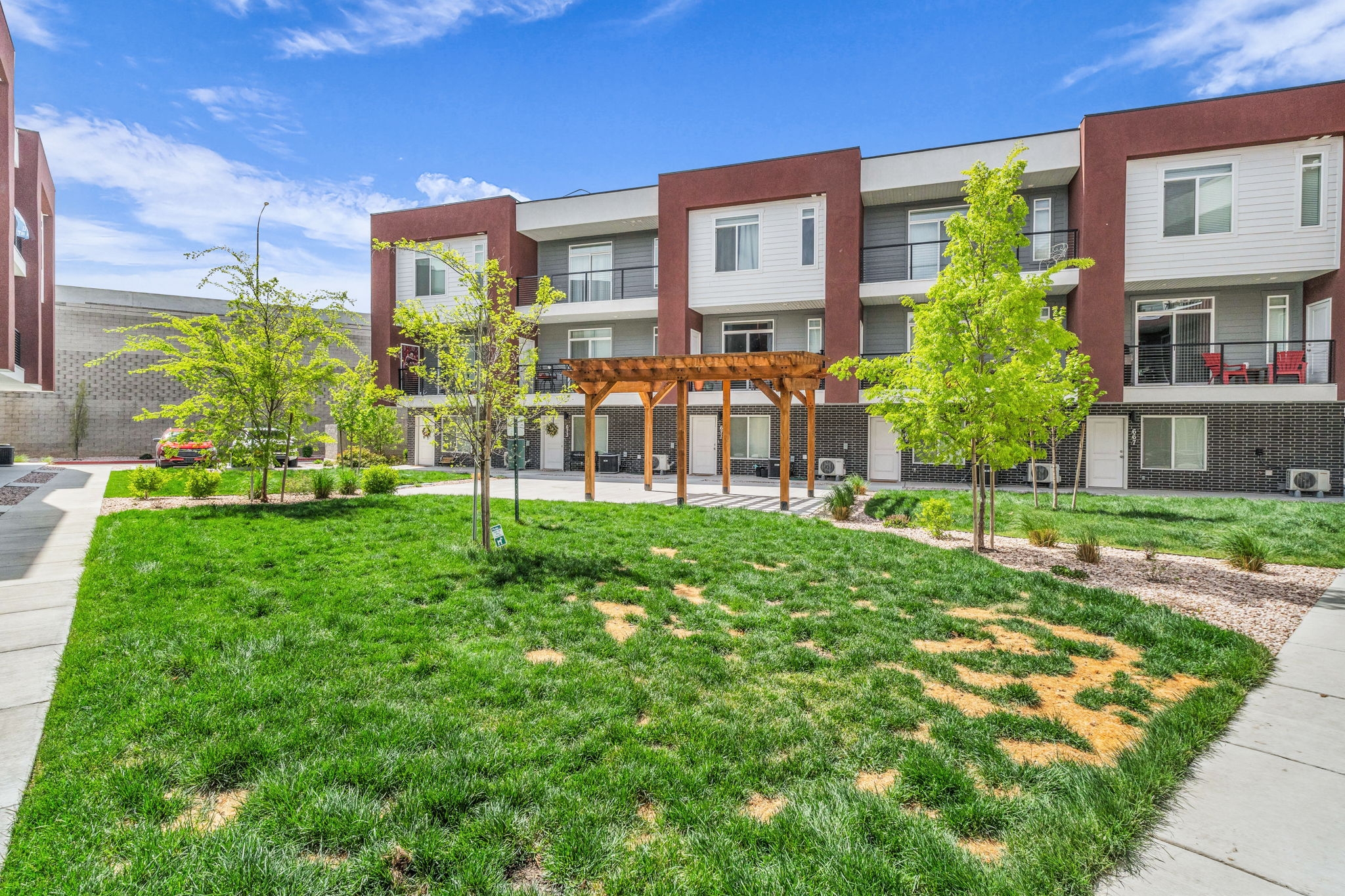 Clearfield House: 453 E 690 S