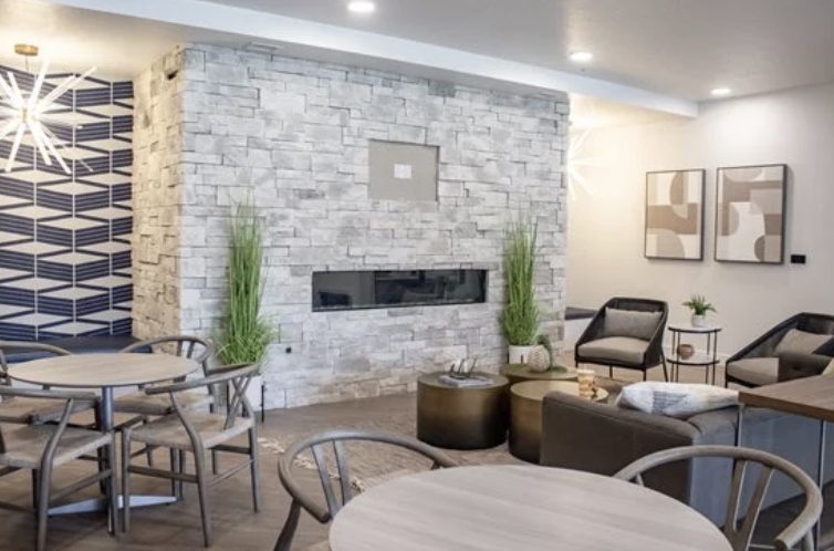 Salt Lake City Apartment: 1925 W North Temple