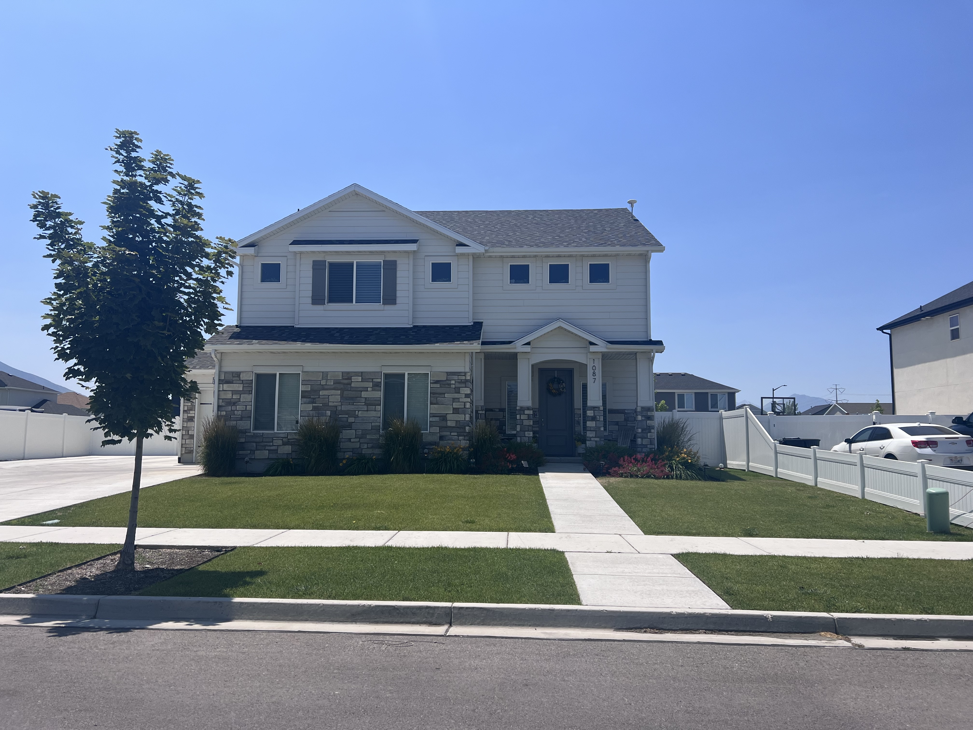 Springville House: 1087 W 1050 S