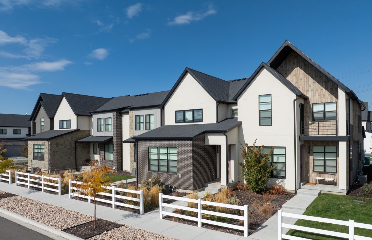 Lehi Townhome: 1848 W 700 S