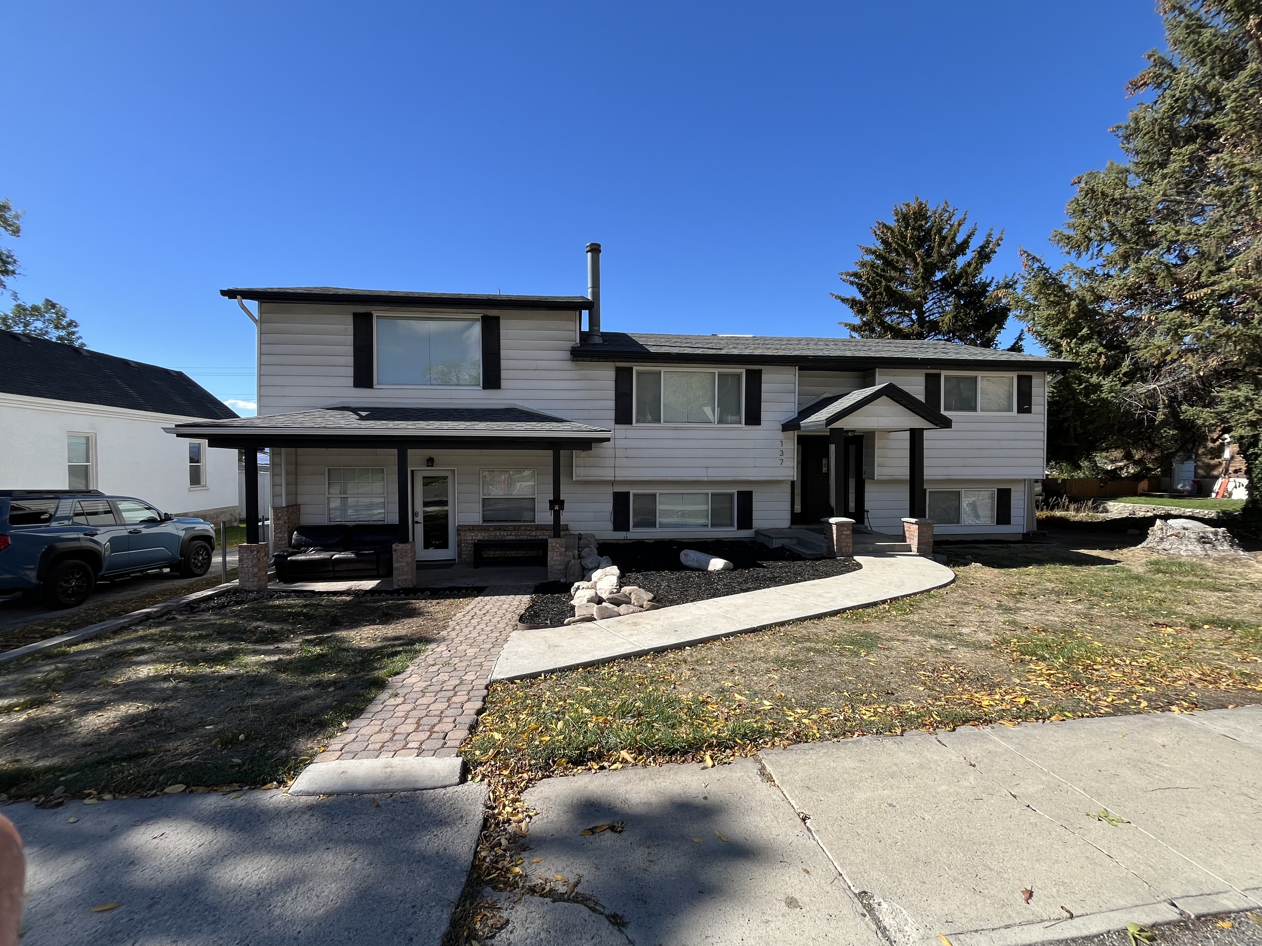 Pleasant Grove House: 137 N 100 W