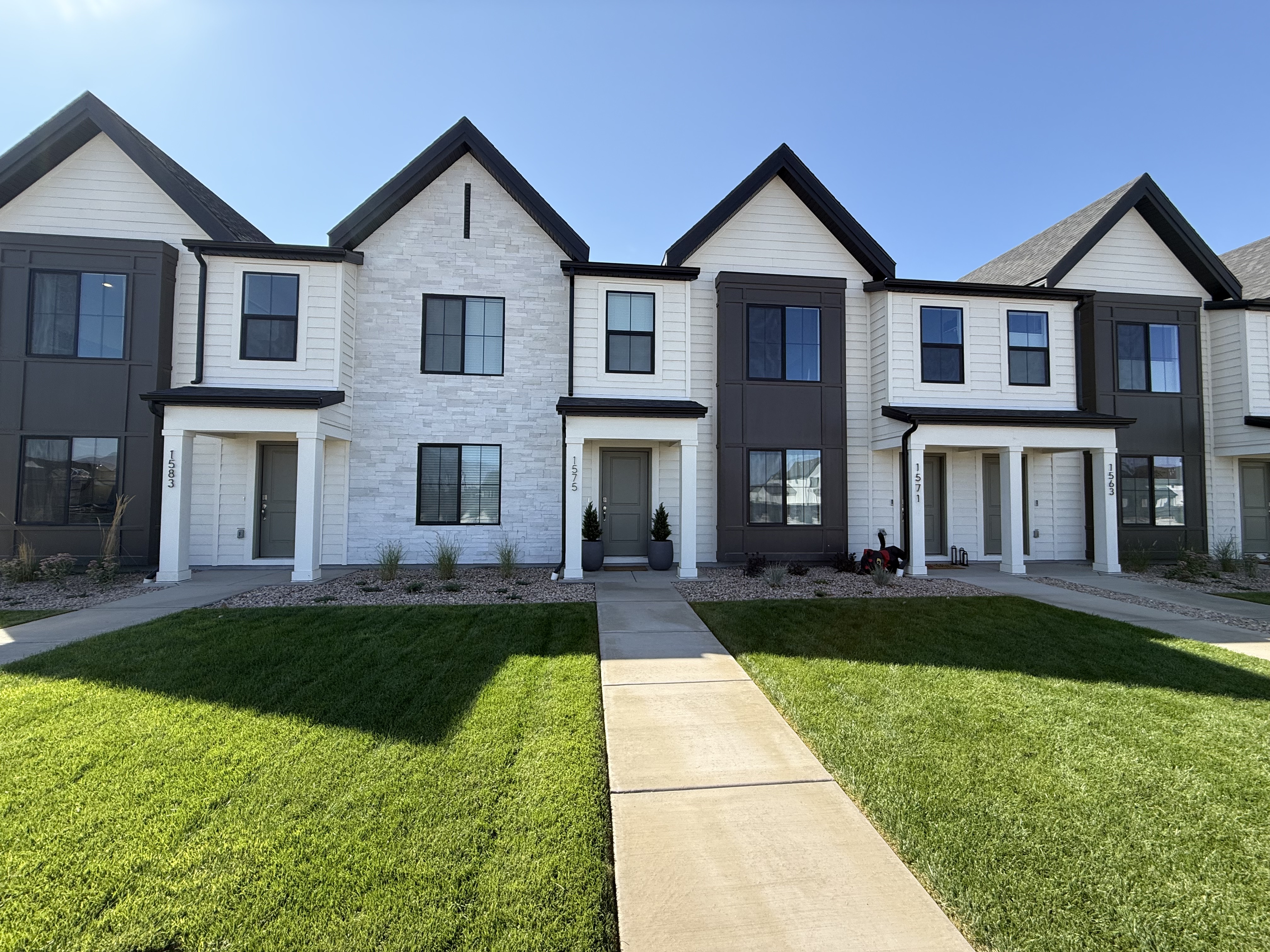 Salem Townhome: 1509 E 720 N