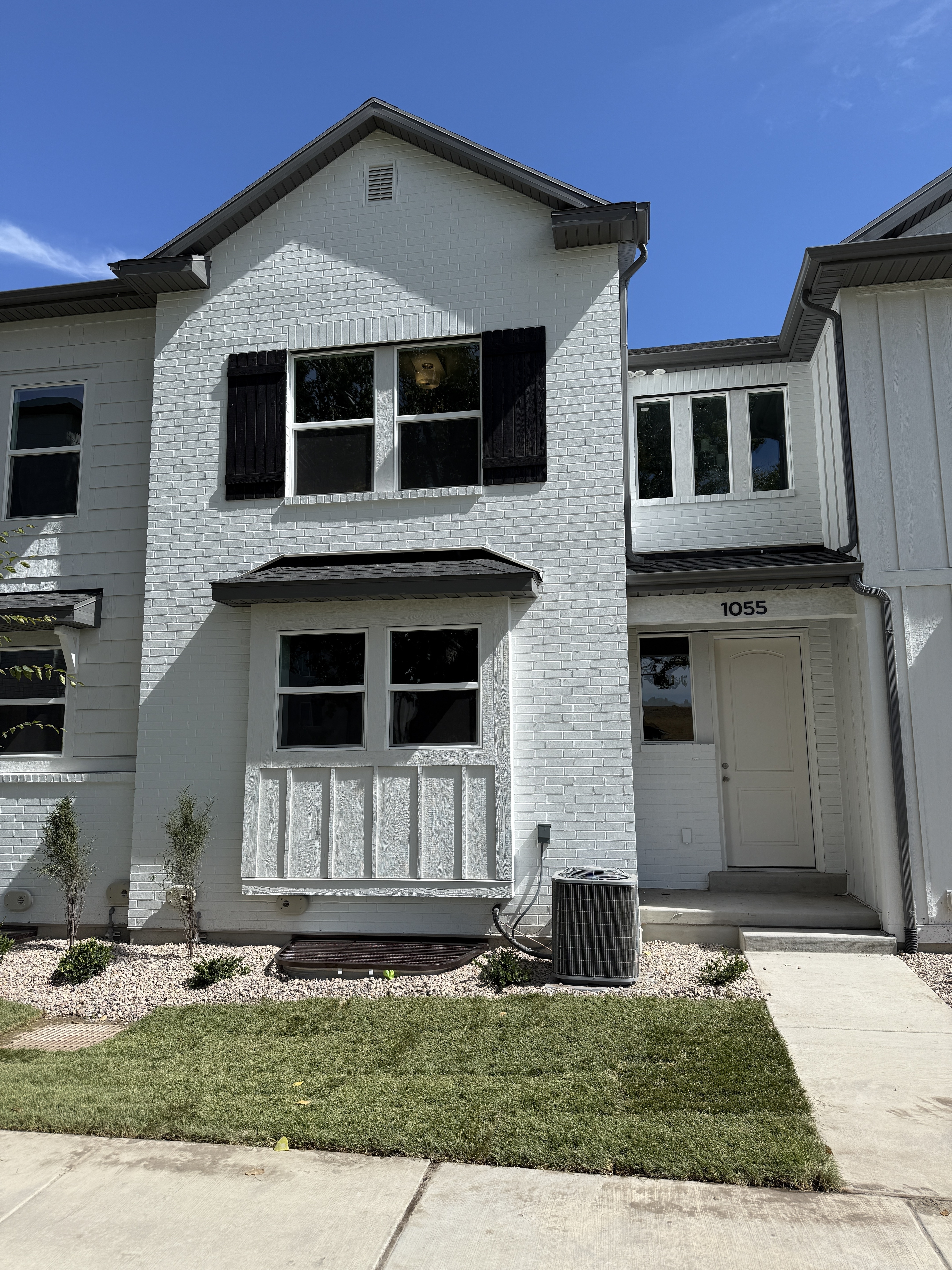 Lehi Single Room: 1055 N 3930 W