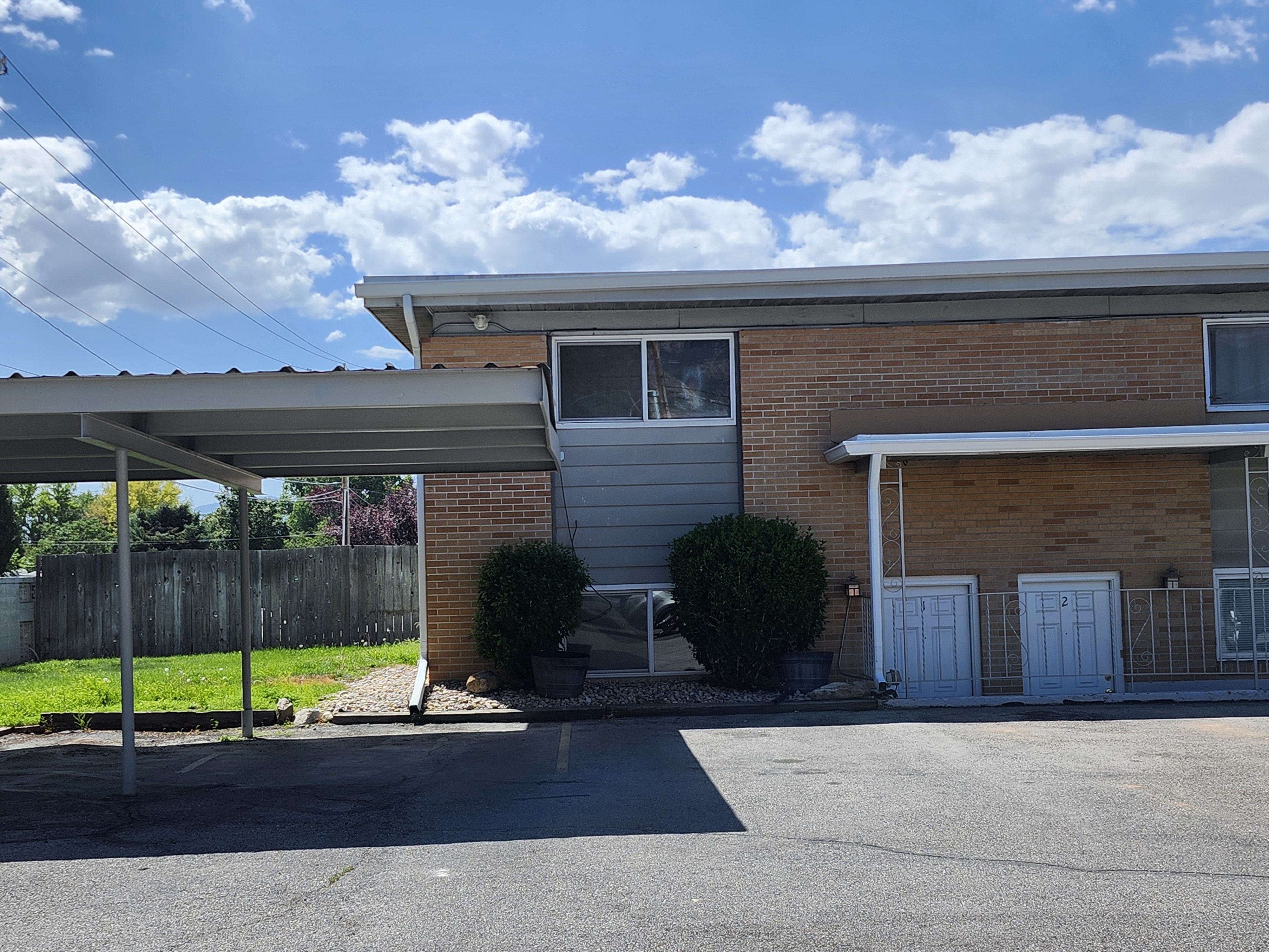 Murray Townhome: 1279 E 5600 S