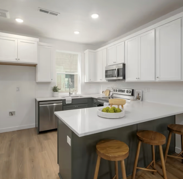 Salt Lake City Townhome: 302 W Azure Sky Ln