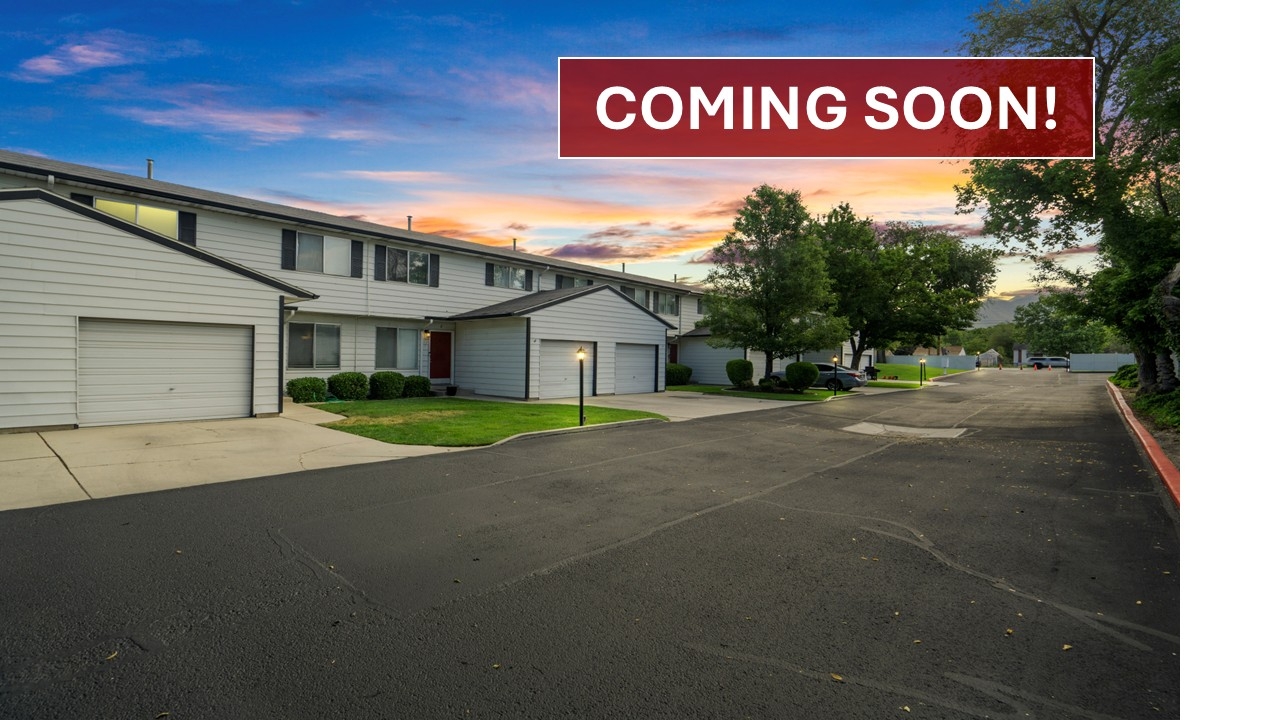 Murray Townhome: 4578 S 700 E