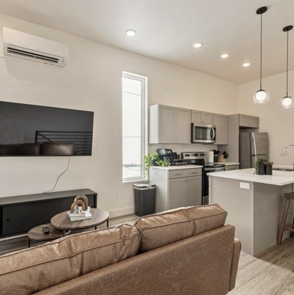 Salt Lake City Townhome: 833 W Emeril Ave