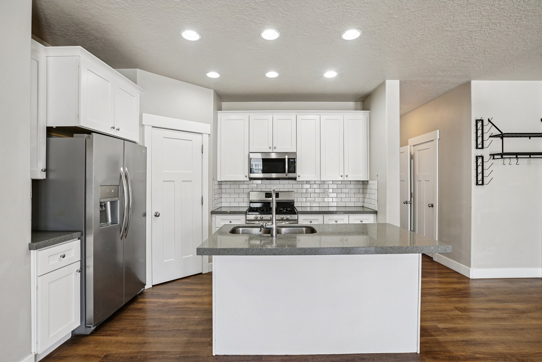 Spanish Fork Townhome: 1042 S High Ridge Rd