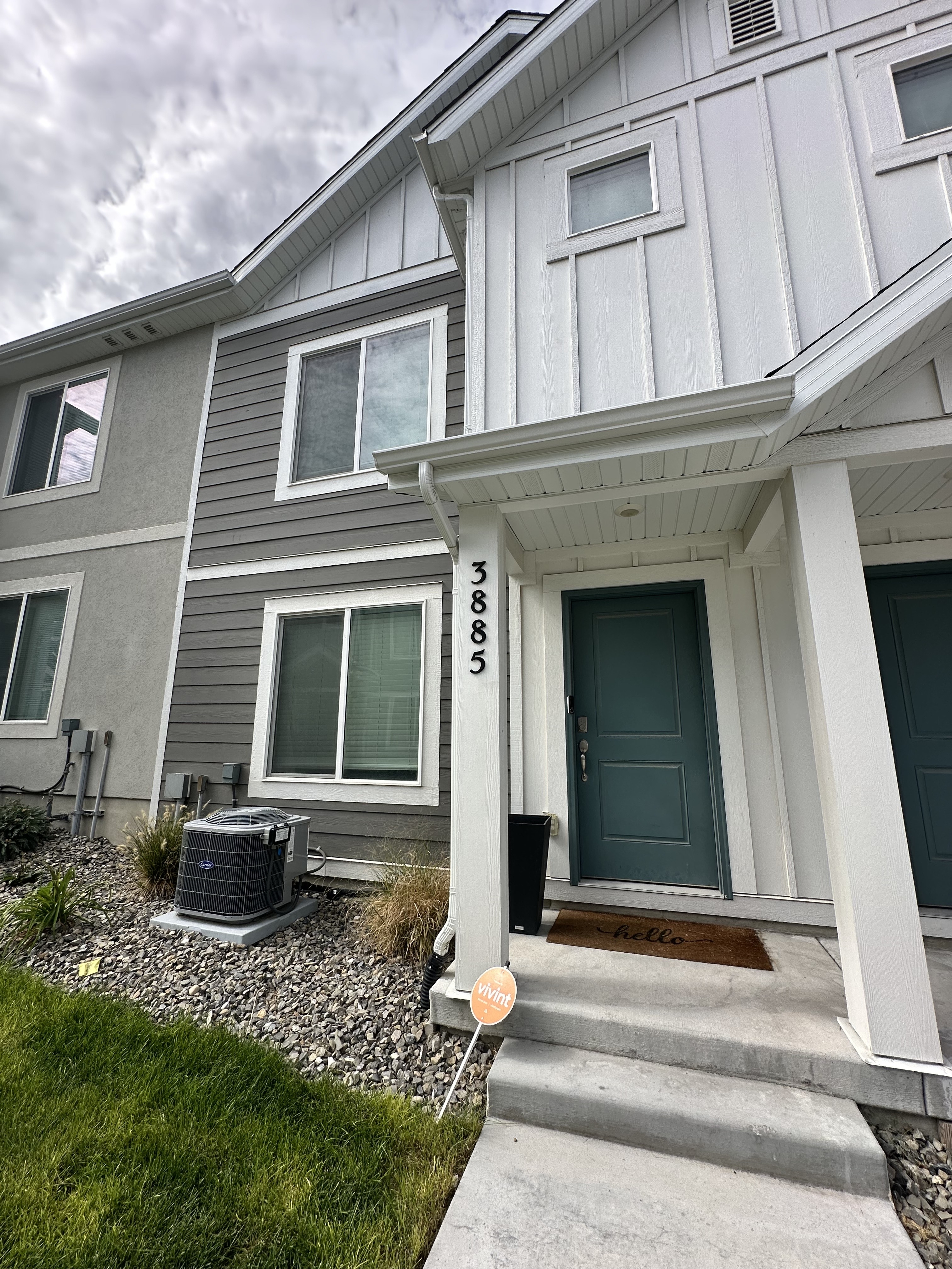 Magna Townhome: 3885 S Silver Bank Dr