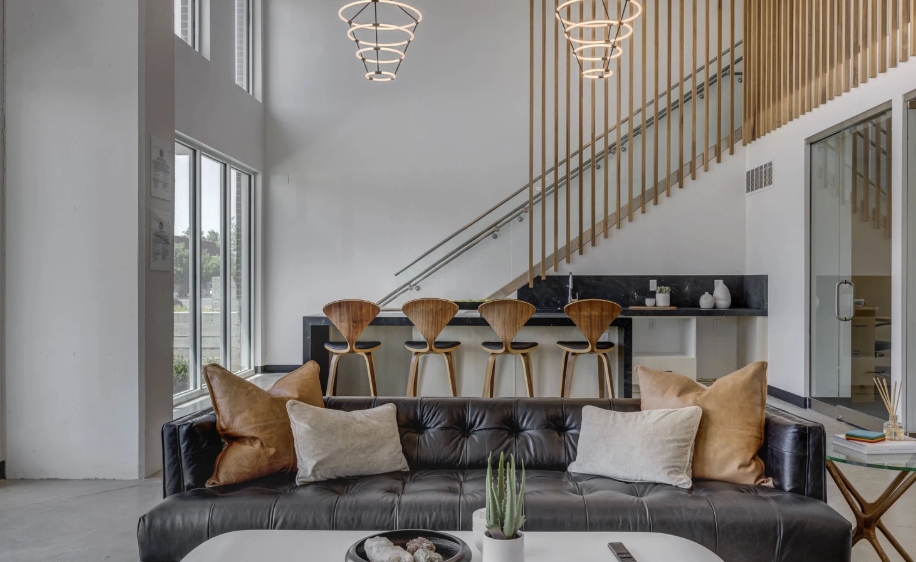 Salt Lake City Apartment: 550 N 300 W